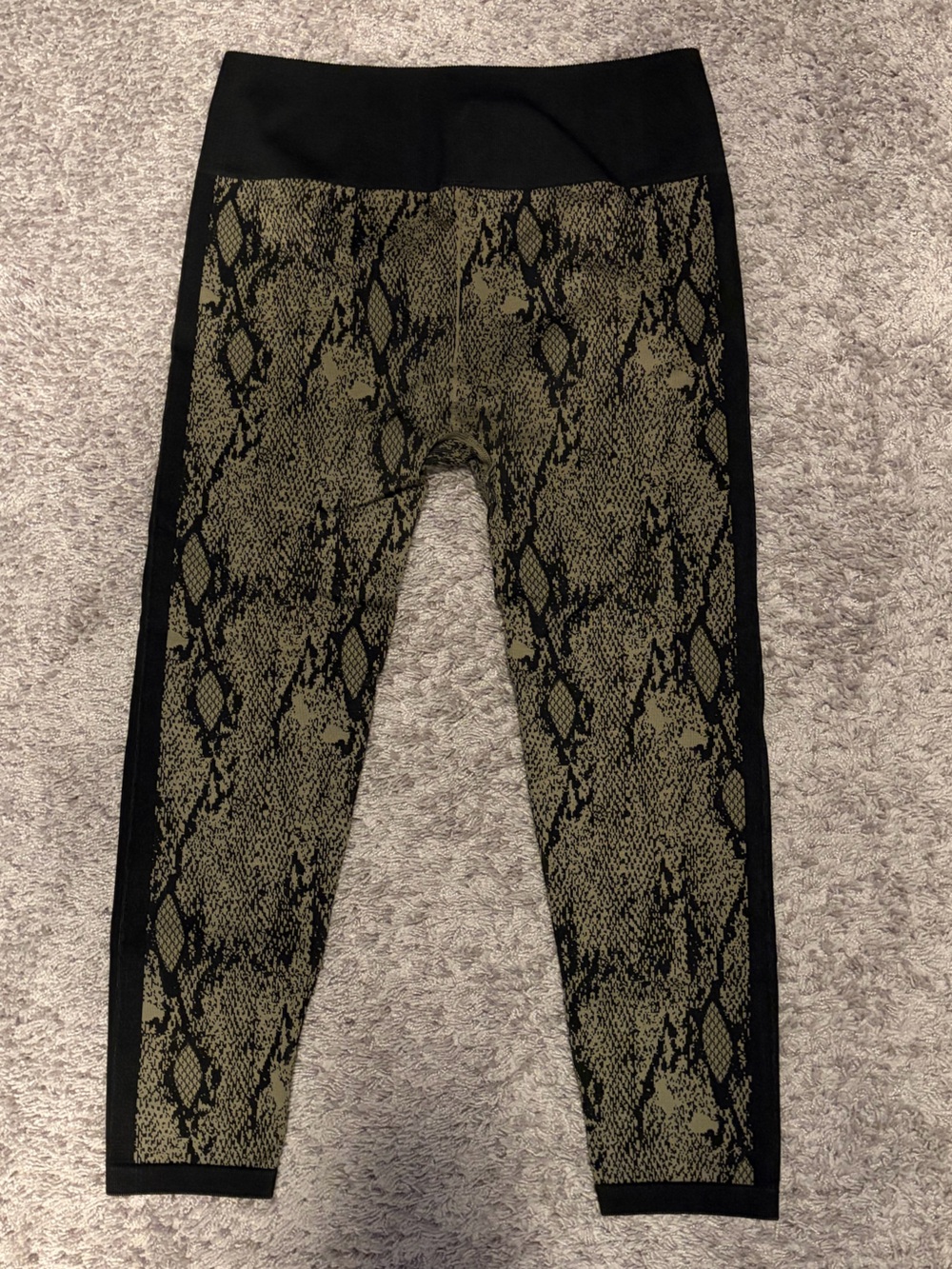 Fabletics XL Snake Print Leggings in Olive Green and Black